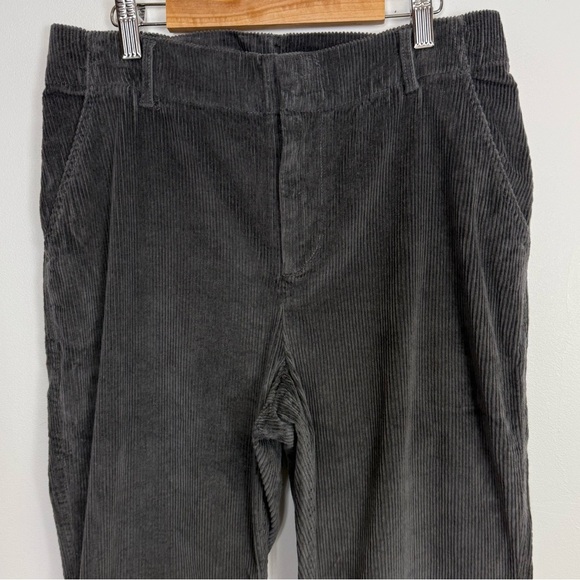 NEW Treasure & Bond Flare Pants Womens 8 Gray Corduroy Cords NWOT - Picture 3 of 9